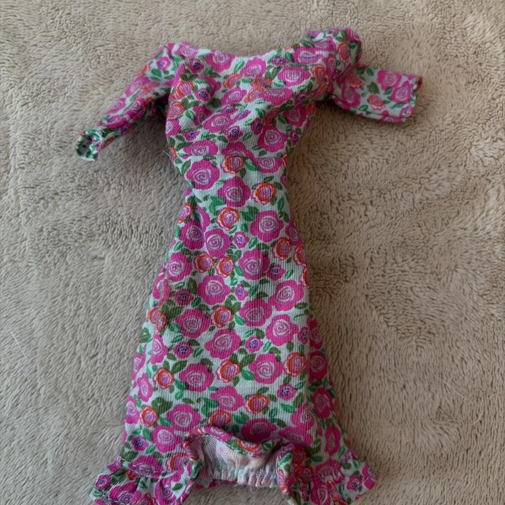 Vintage Barbie Clothes Fashion Doll Tea Party Floral Dress Ruffle Hem Outfit B11